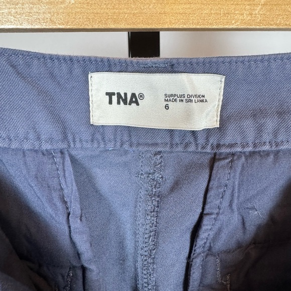 Aritzia TNA Supply Cargo Pants – GD Vintage Navy, Size 6 | NWT - Picture 11 of 13